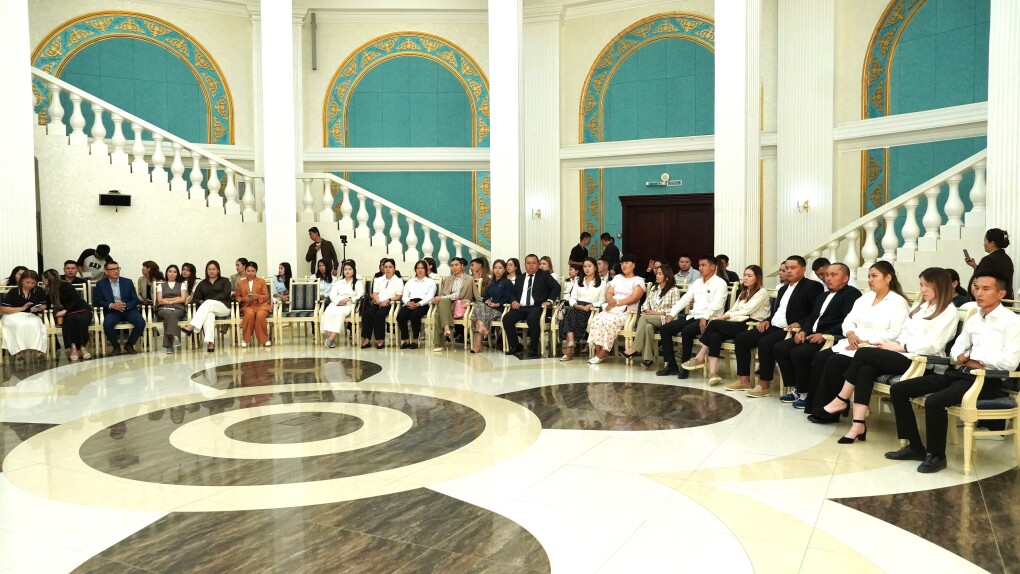 слет учителей - мади салык (3)