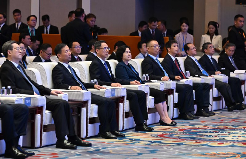 6a2b2d82-4f9c-4a23-affa-cbe133574105