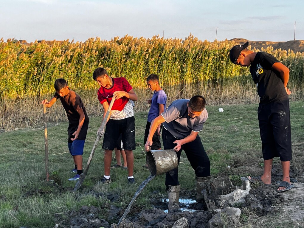 PHOTO-2025-09-06-19-20-23