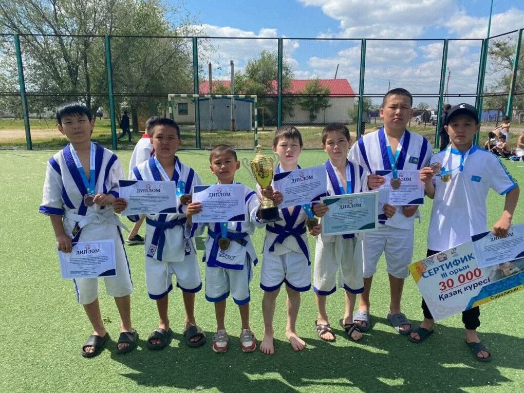 аксуат школа (2)