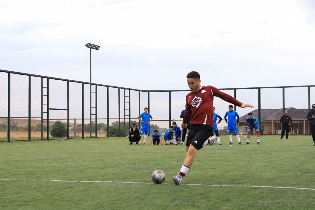 ef3ed9cf-b104-4752-a79b-7ffae1bc0fbf