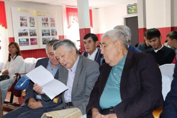 image-10-09-25-01-40