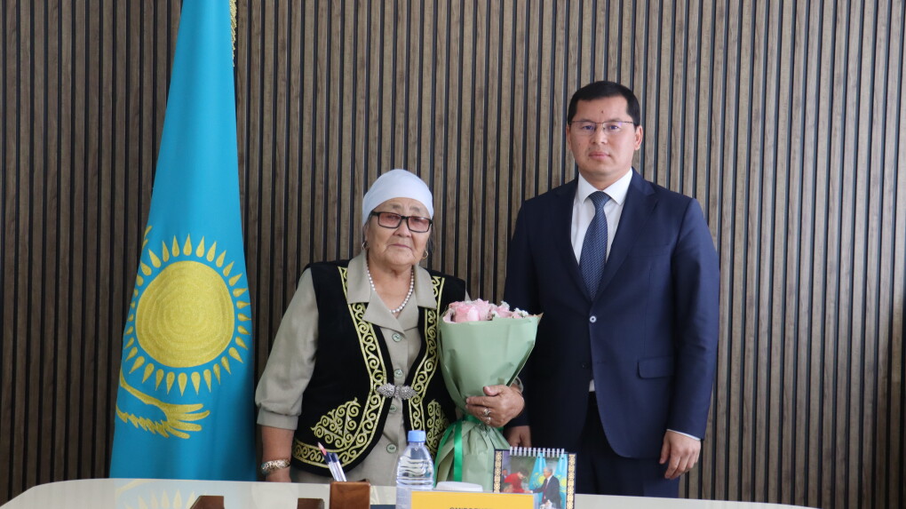 image-11-09-25-12-06-1