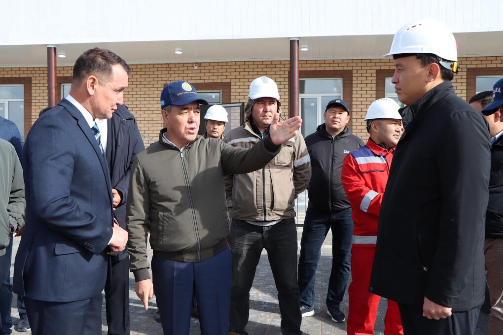 image-12-09-25-12-00