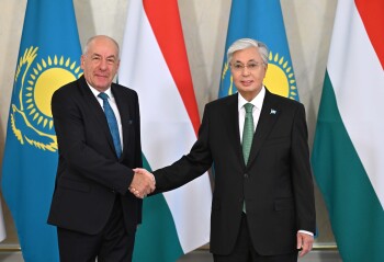 1759407025_KZ8_7153_2