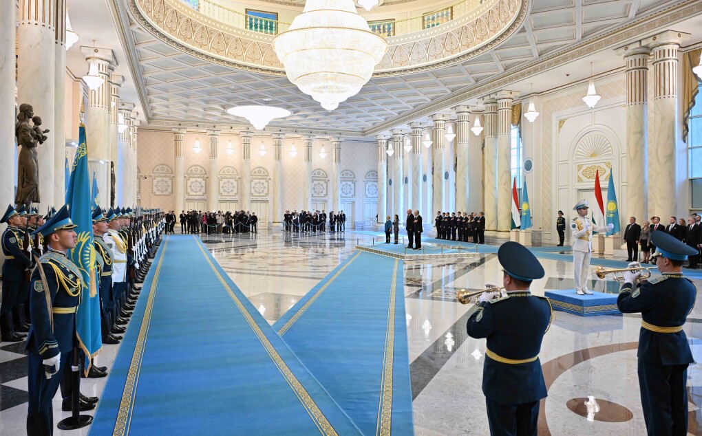 1759407061_KZ1_7990_2