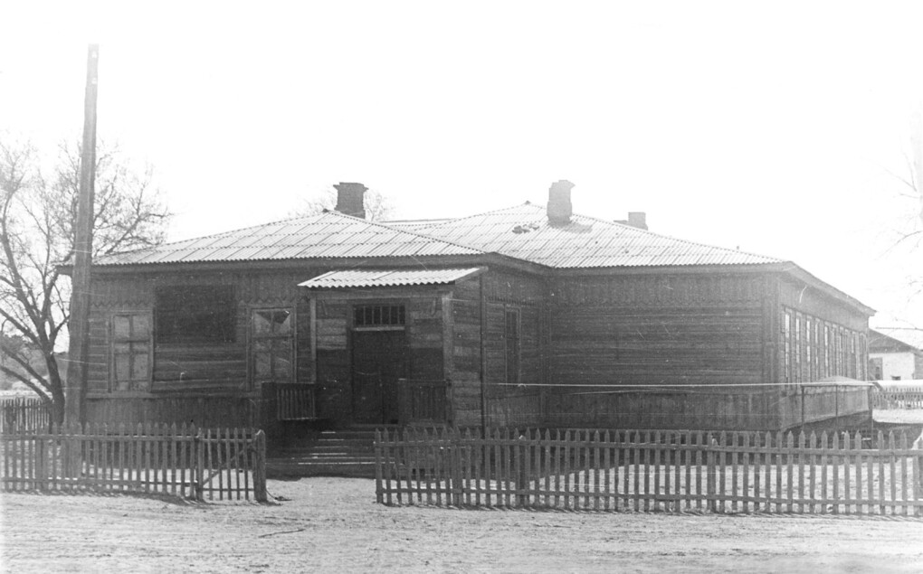 43999932-5ee8-43db-8de3-e30f7ffcf81a