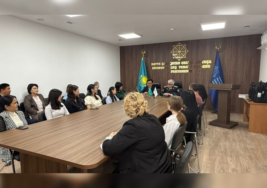 Мария Фениксті қараңыз