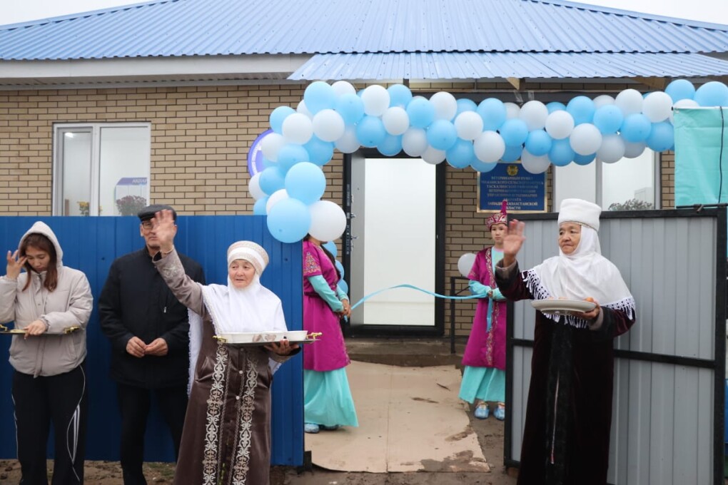 63bc7183-7e98-42d1-ac82-80ecf5bc8479