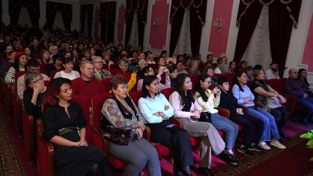 6a42bb43-3891-46b9-b98e-385b80fea77f