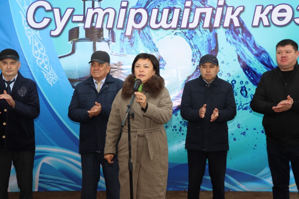 7569eb85-a9e8-407c-8796-9f1b7c9e3ee1