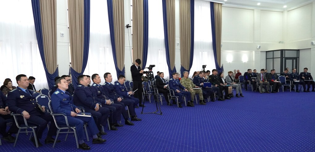 Бала емізетін порно Мобильді гей порно