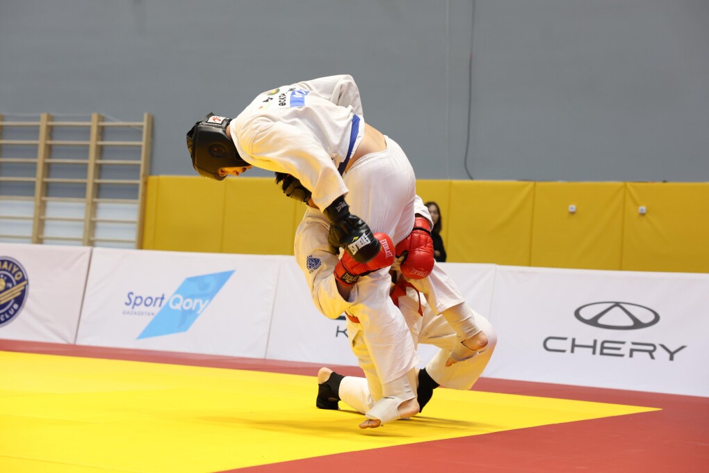 WhatsApp Image 2025-10-15 at 17.50.23