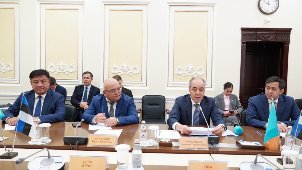 aab0fb97-192e-4fc8-8faa-56b42c21a69c