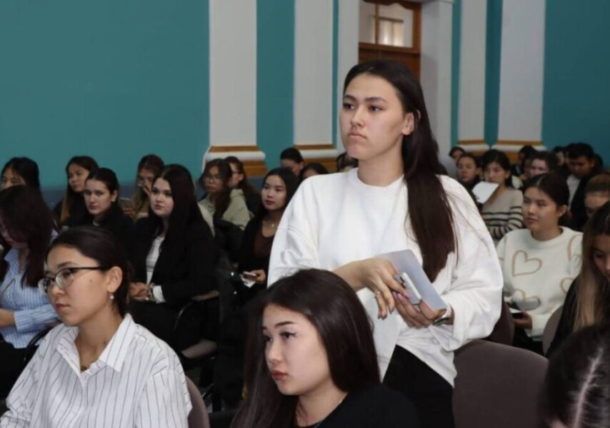 Міндеттемесіз секс фильм міндеттемесіз секс