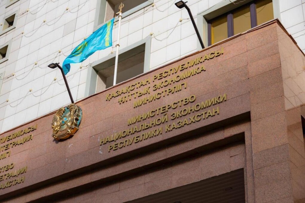 Күшті секс машинасы бейне