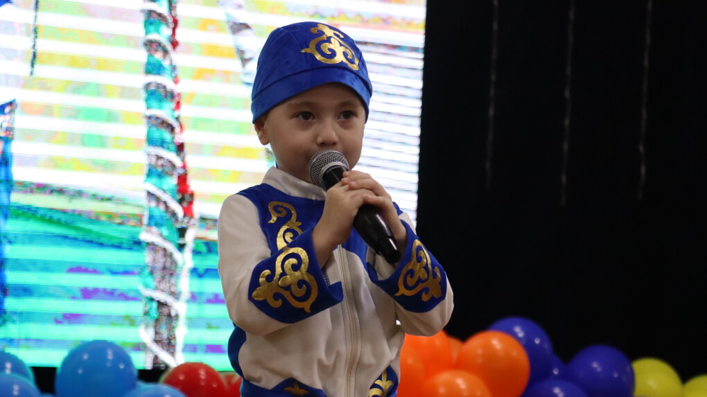 Желідегі фестивальдардағы жалаңаш бейнелер