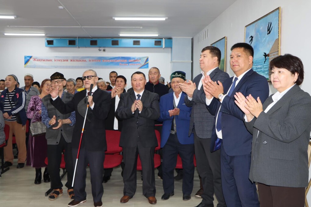 image-17-10-25-01-20