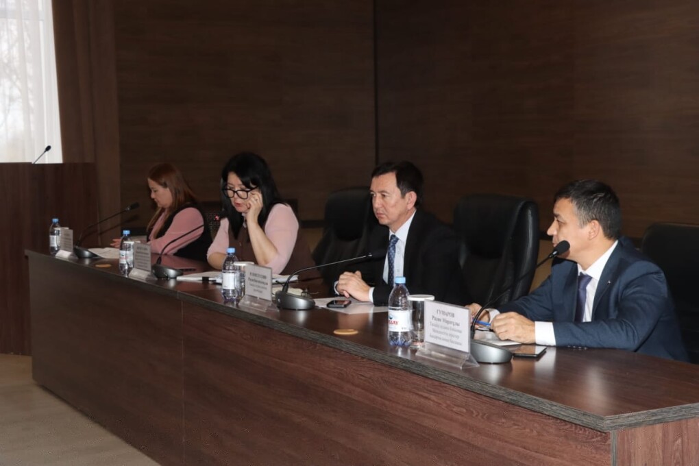 4d26cfb3-b9d1-4c85-b39b-5f9f35ba0112