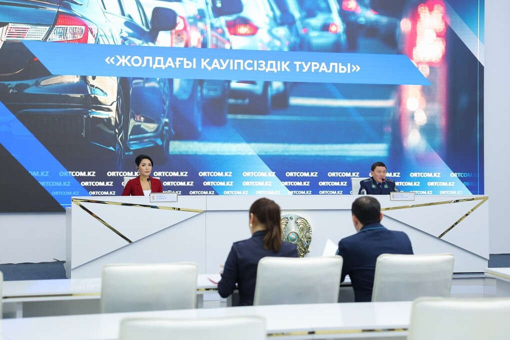 933afa1b-0329-4961-8cbb-167173a41a4f