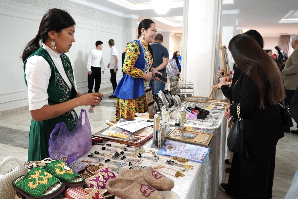 9e0e9703-39ea-4a75-8c22-5a215b586f16