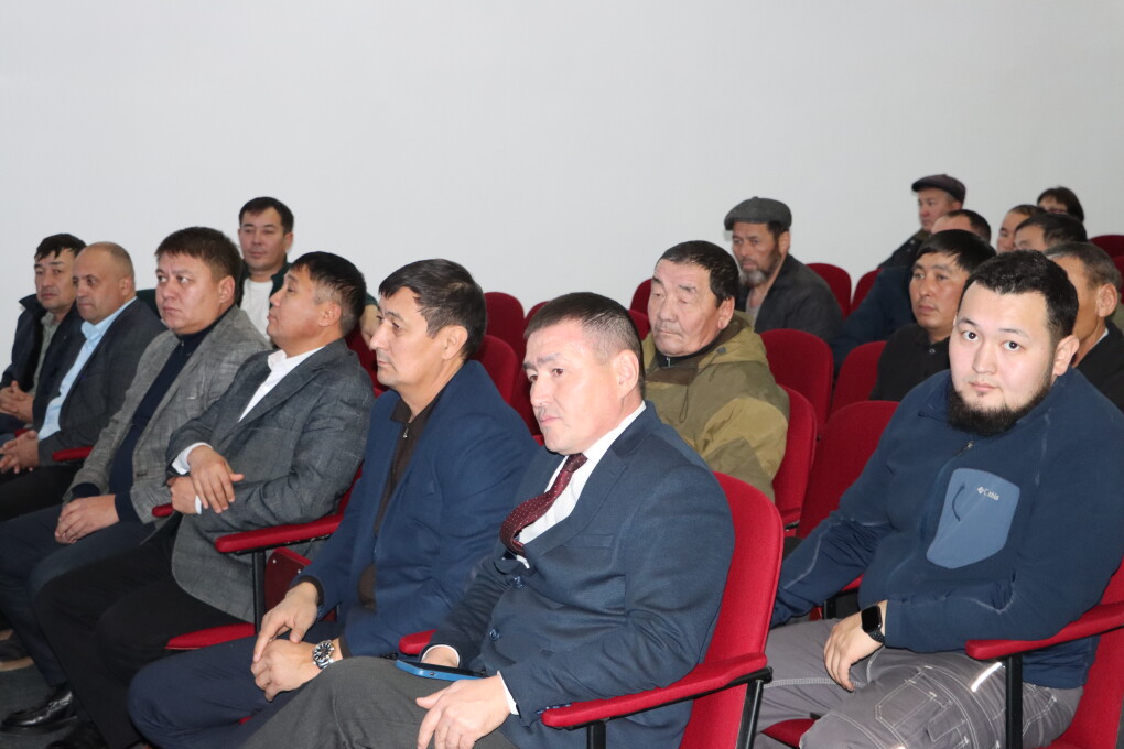 Апатқа себеп қараусыз мал (2)