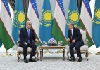 Глава государства провел переговоры с Президентом Узбекистана Шавкатом Мирзиёевым