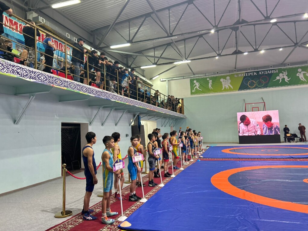 Орыс әйелмен ең әдемі порно видео