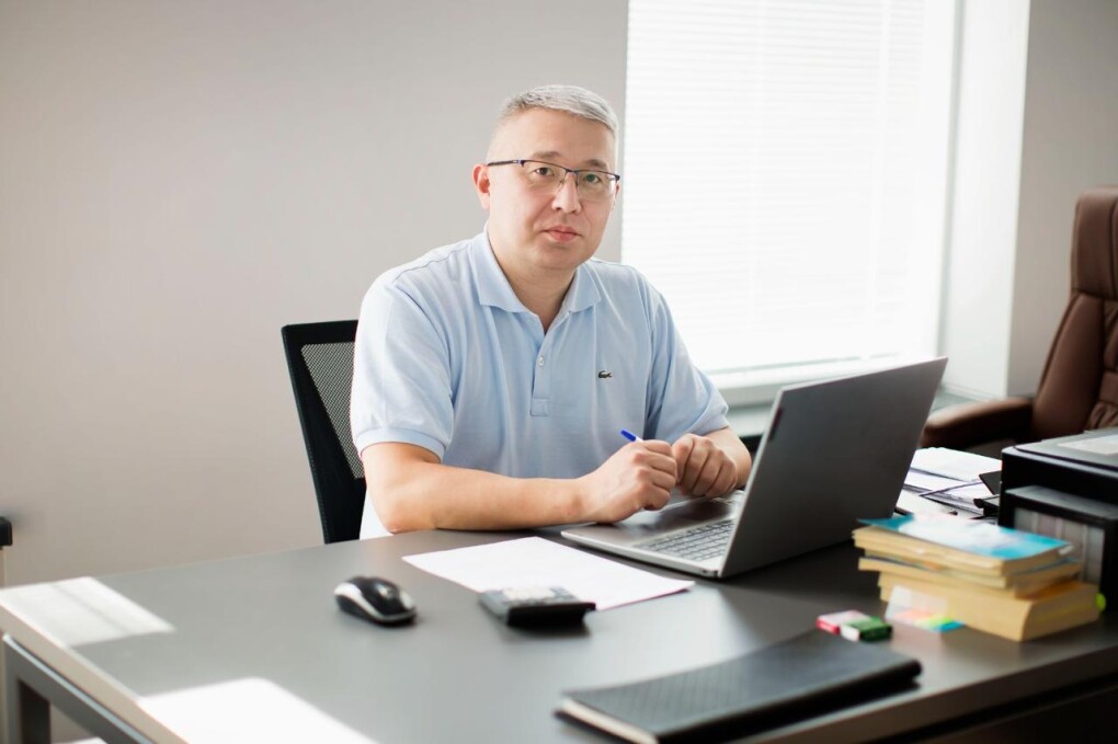 адвокат - Ернар Кошанов