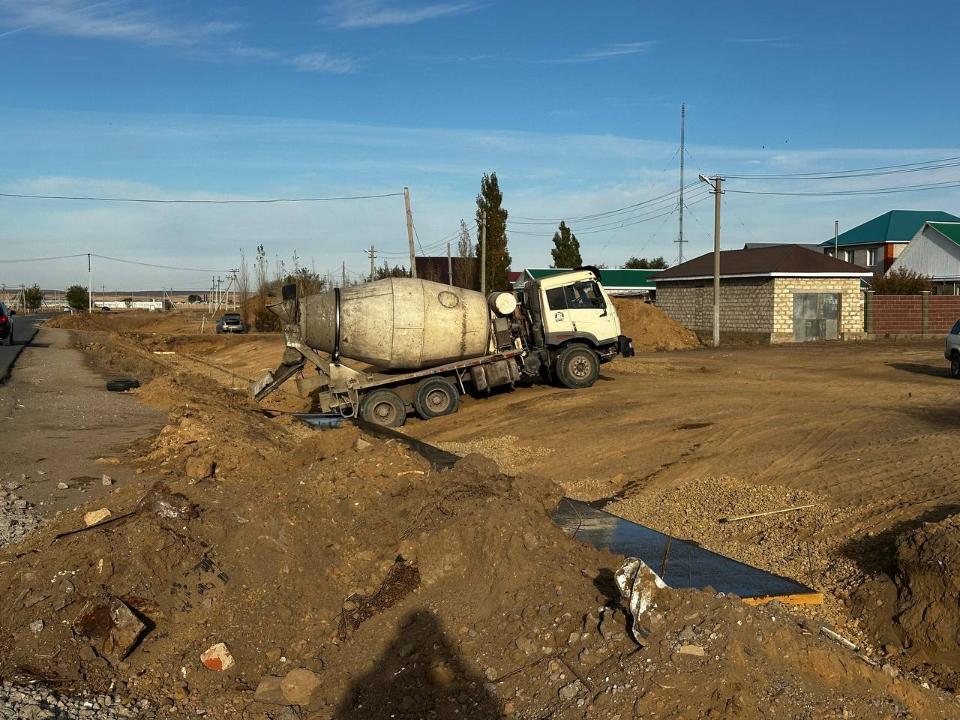 _gluster_2025_10_29_506f6177e15aff8856bbc81584533d2b_1280x720