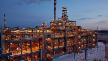 _gluster_2025_11_10_da42c071693f9e250174892994763241_1280x720