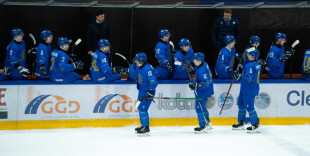 Хоккеисты из Казахстана разгромили Францию на молодежном чемпионате мира