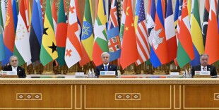 Глава государства принял участие в работе Форума, посвященного Международному году мира и доверия, 30-летию постоянного нейтралитета Туркменистана