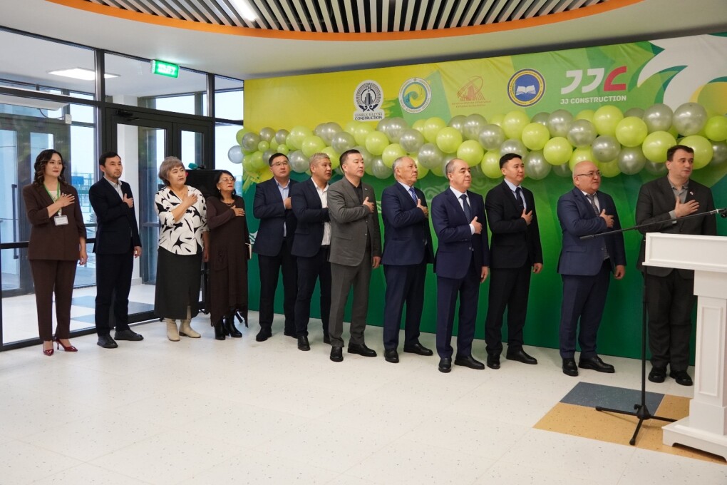 30bf03af-a888-43c4-9b42-afd2f729ef42