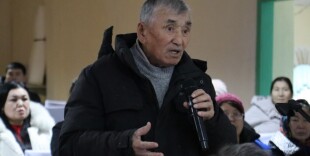 Ардақ ауылында тұрғындармен есептік кездесу өтті