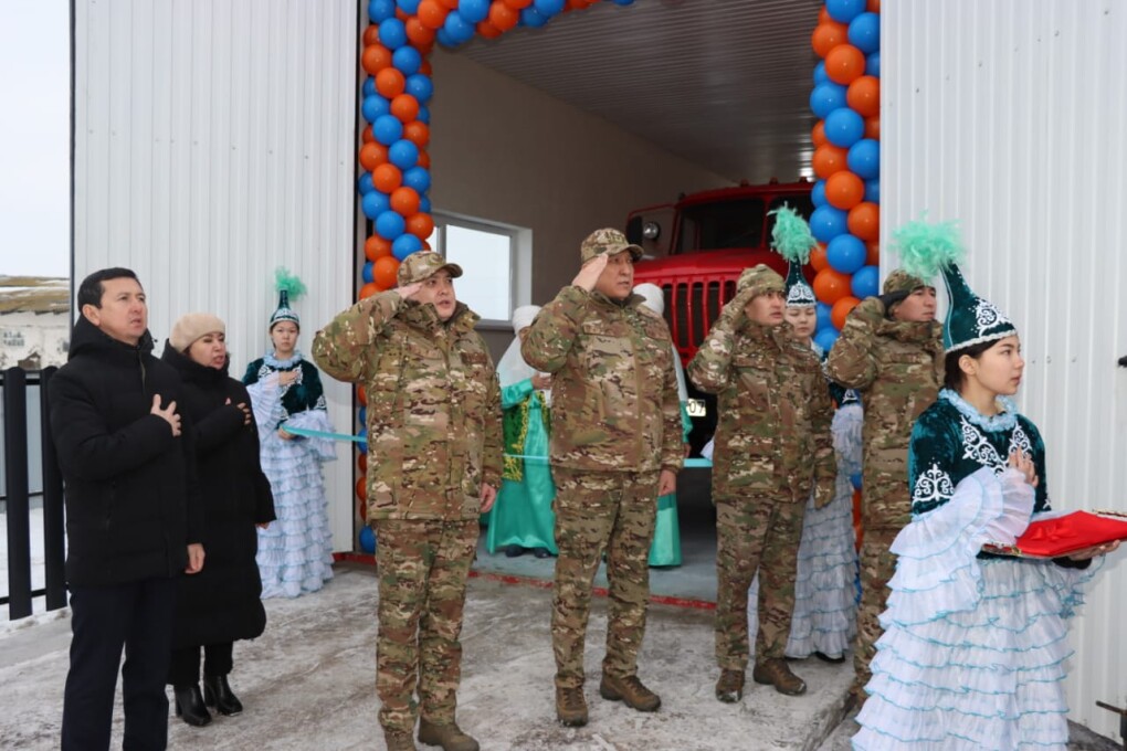 841c2c0b-16e6-451b-b5b9-6b0a863c38d4