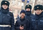 Ұландықтар жоғалған ұялы телефонды иесіне қайтарды