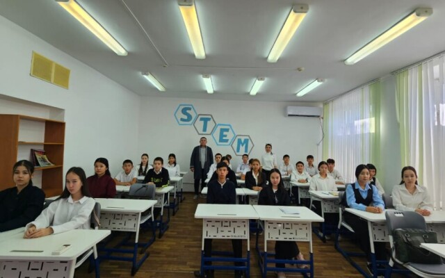 Оралда жастардың әскери-патриоттық тәрбиесіне қатысты қандай іс-шаралар жүзеге асты?