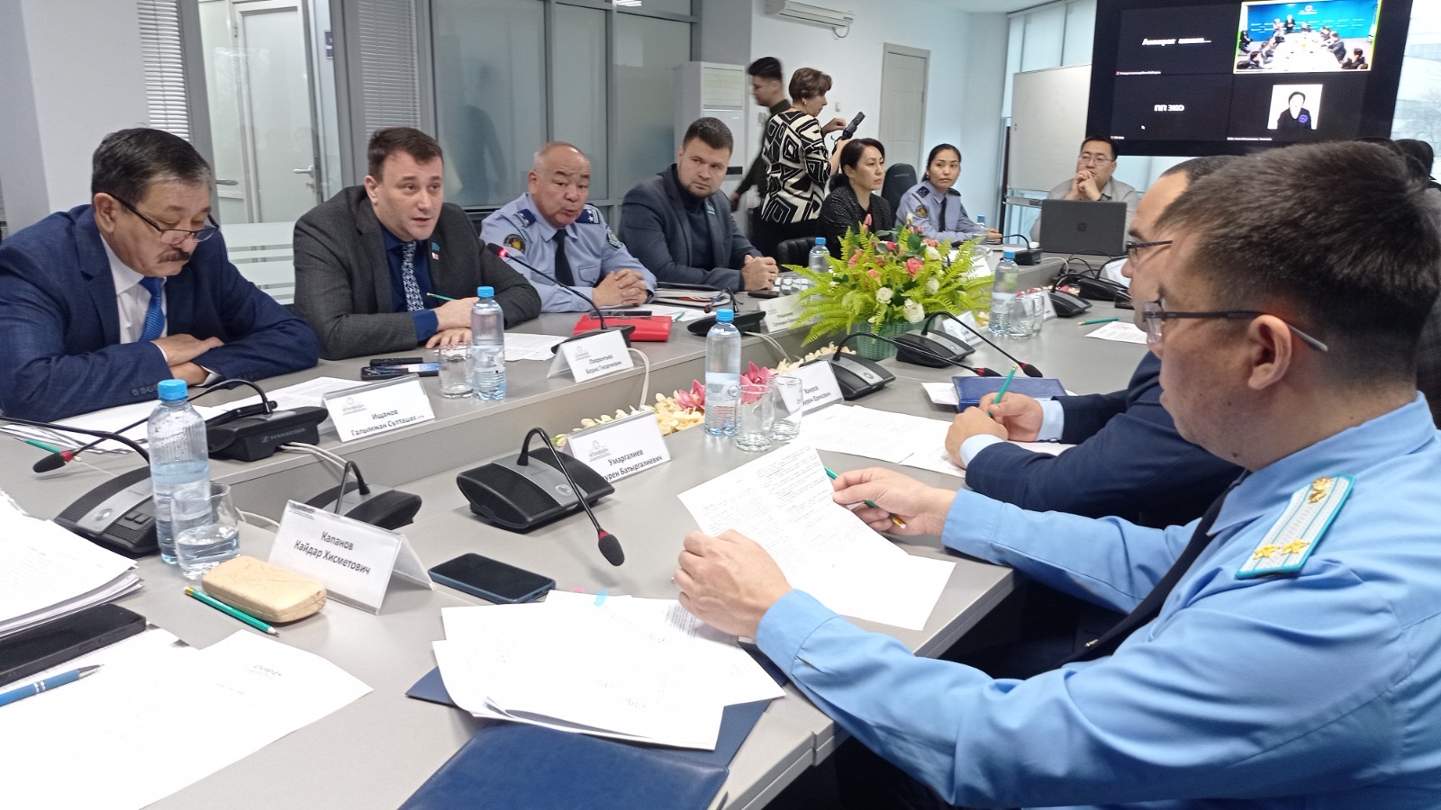 c0ddfe9b-8242-4843-8f98-1b51aec8dfe9