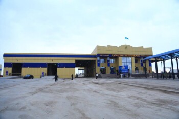 _gluster_2025_12_12_116fcb3f9426080d776bdac3462063d4_1280x720