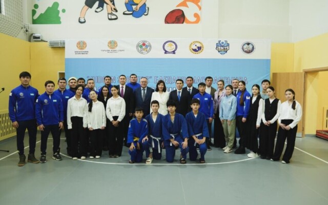 В Келешек мектебі открыт первый специализированный зал дзюдо