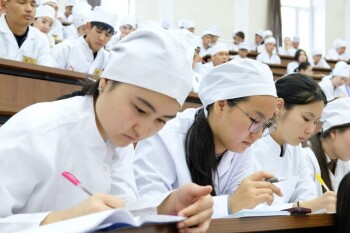 _gluster_2025_12_24_4613324f149152196a5e4f10416575e5_1280x720