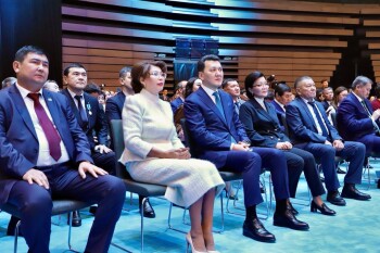 _gluster_2025_12_24_7f577acc87dd1955b826a4e3afb8bad0_1280x720