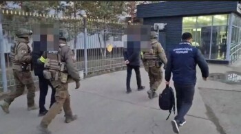 _gluster_2025_12_2_254bbb72b9a98feaa8a48581816192c6_1280x720