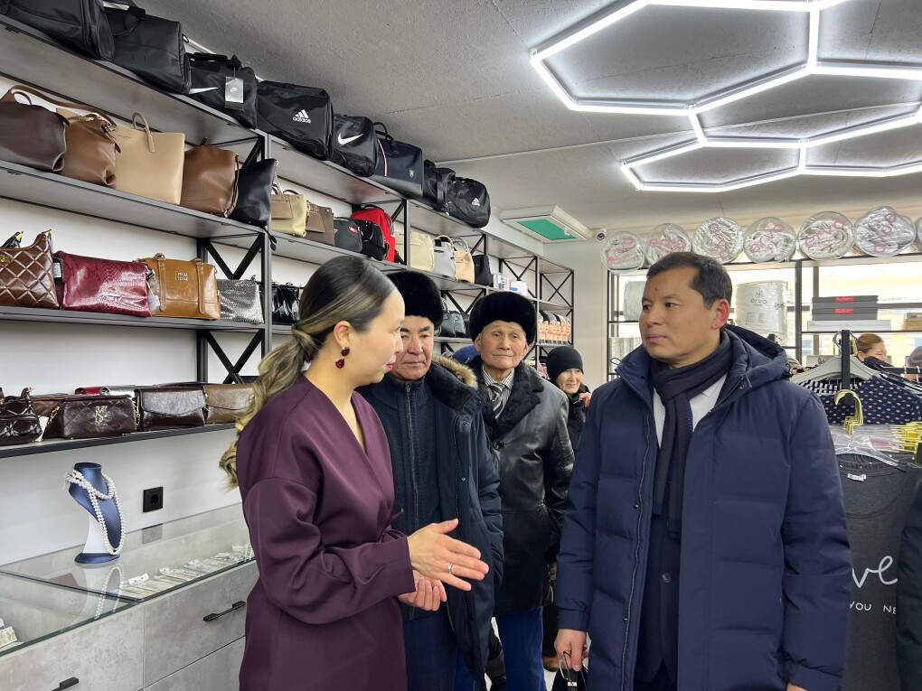 image-15-12-25-09-47-5