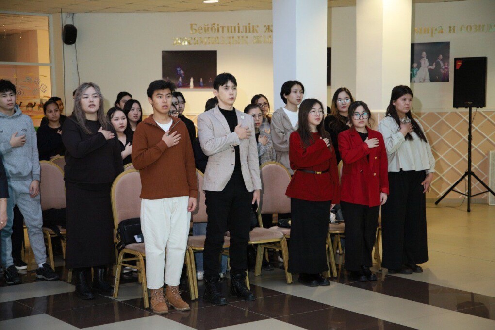 70dfdfff-b14e-4716-a824-b8327364efee