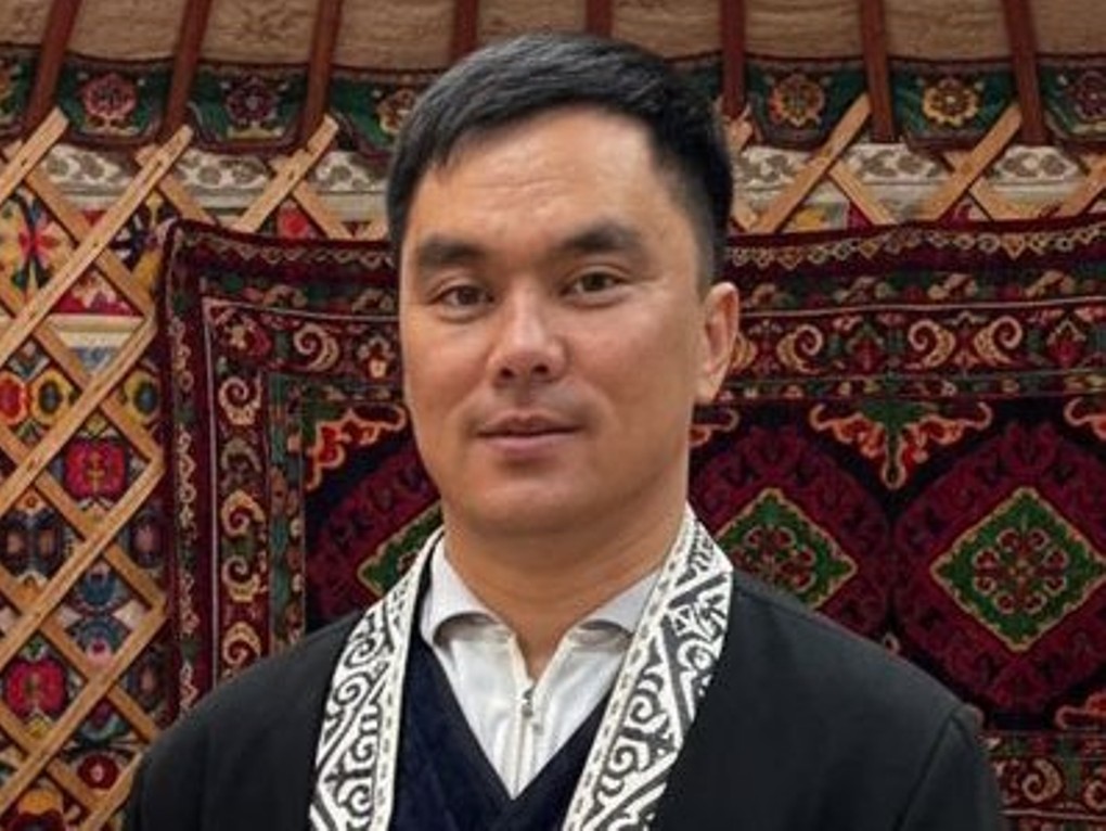 Алмағамбетов Өмірбек