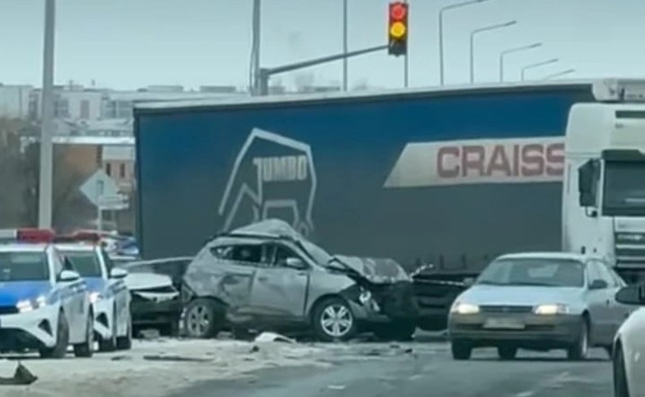 b8dc913a-5873-4f5c-90ec-7ba8a1914160