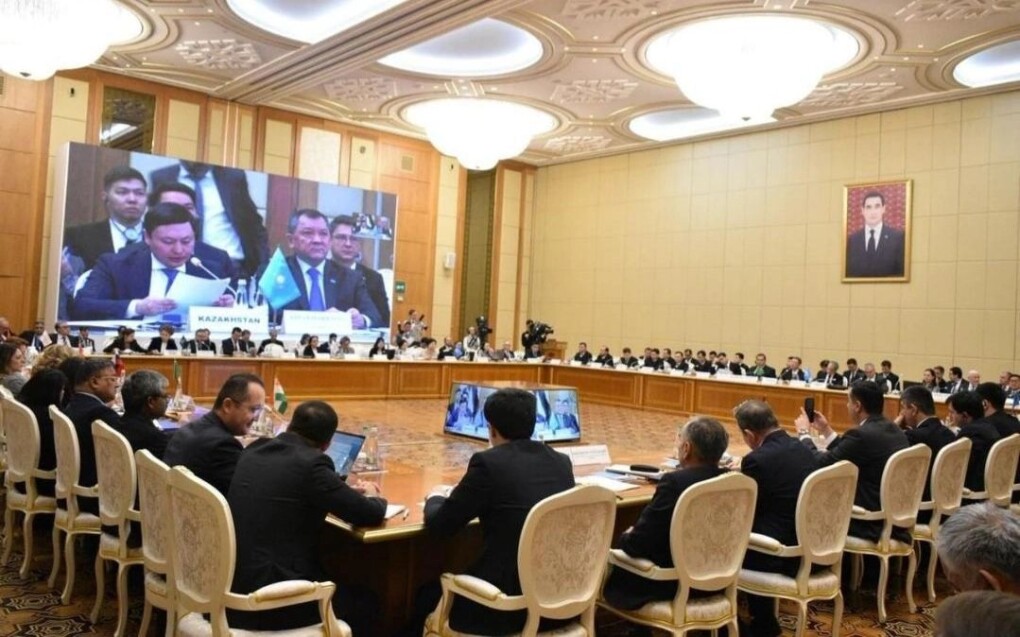 c5f63a71-3845-42b4-9ee3-4c1b8c98be32