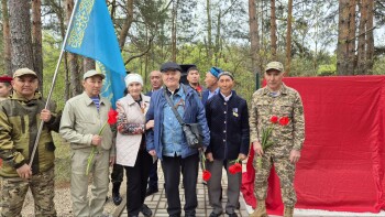 photo_5346210127553432648_y